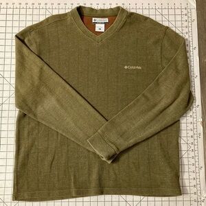 Columbia Men’s Large Green V-Neck Sweater